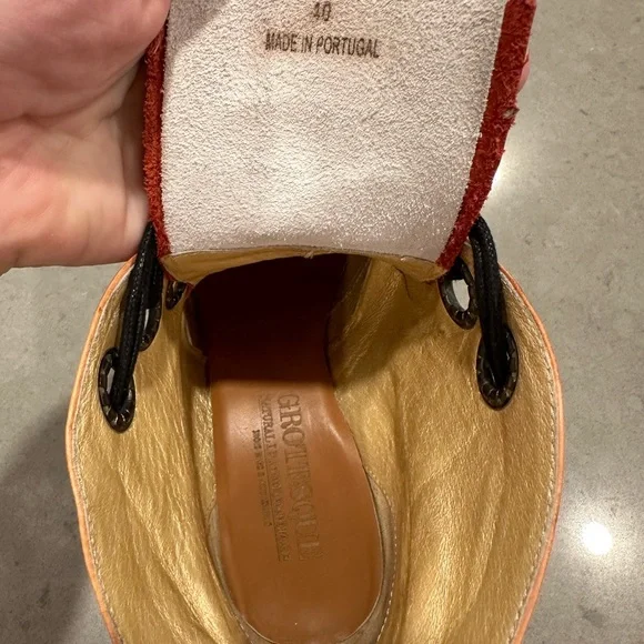 Grotesque booties - Picture 8 of 11